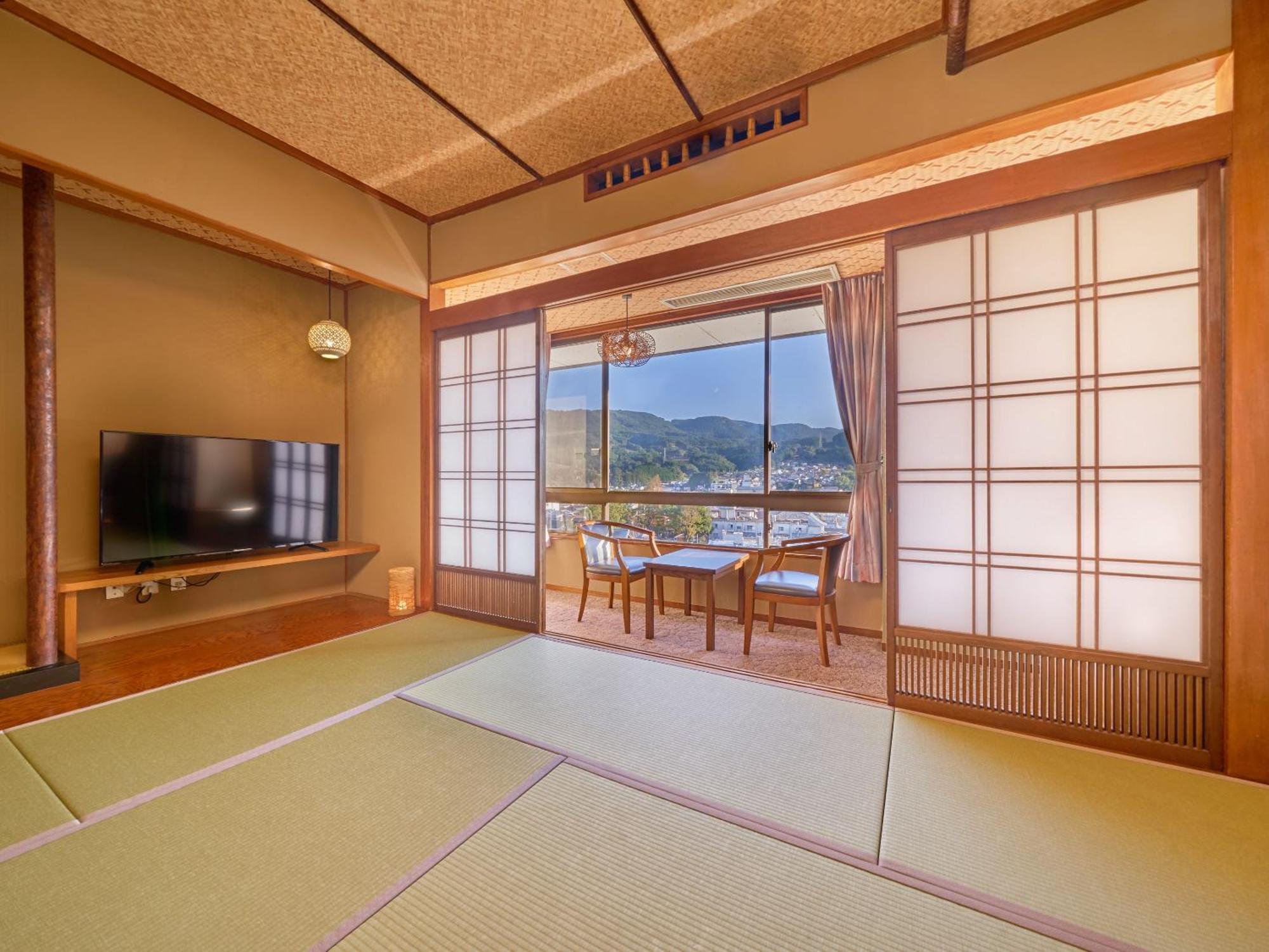 Ooedo Onsen Monogatari Ureshinokan Exterior photo